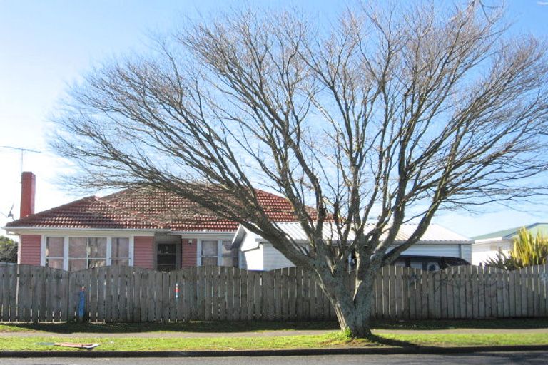 Photo of property in 56 Kelvin Road, Papakura, 2110