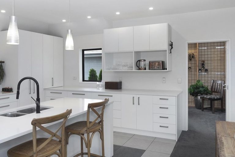 Photo of property in 210 Lawford Road, West Melton, Christchurch, 7676