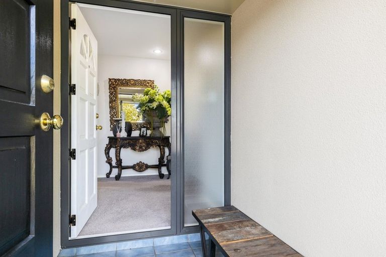 Photo of property in 2 Paget Drive, Woodend, 7610