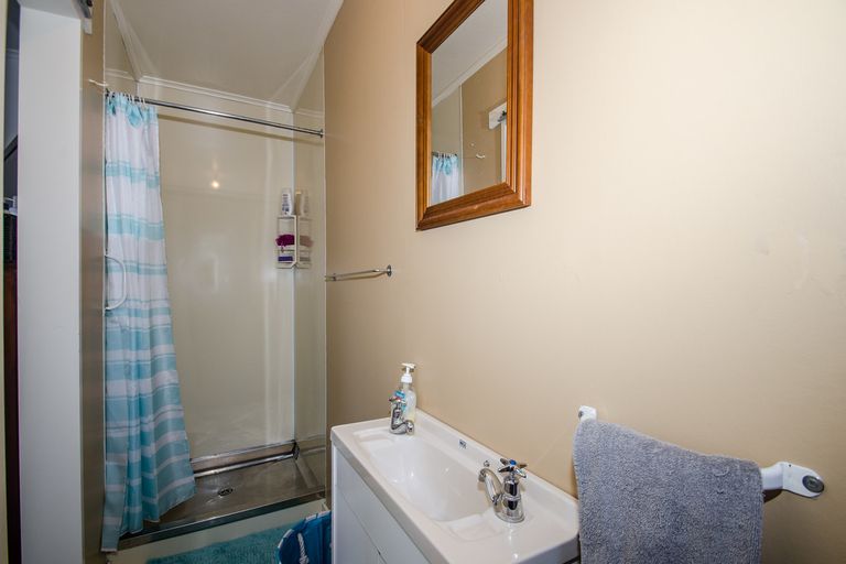 Photo of property in 27 Teignmouth Street, Abbotsford, Dunedin, 9018