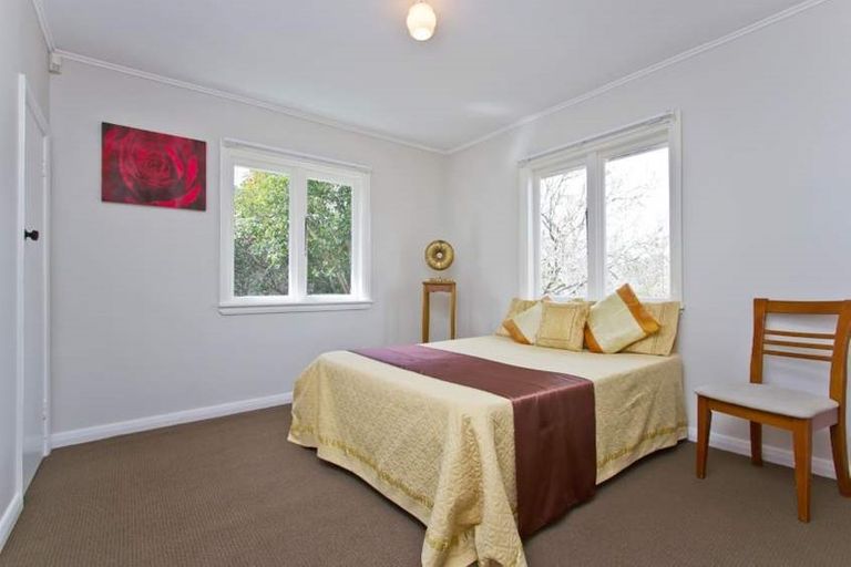 Photo of property in 146 Seabrook Avenue, New Lynn, Auckland, 0600
