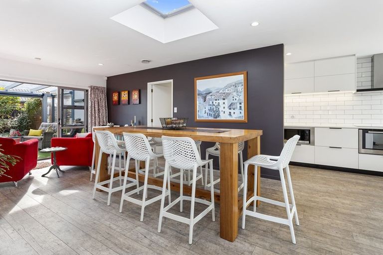 Photo of property in 27 Melford Close, Rangiora, 7400