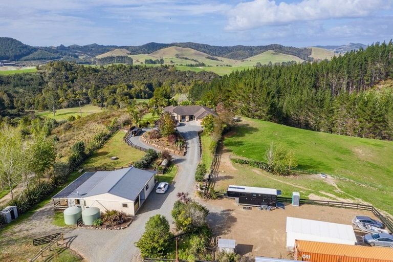 Photo of property in 128 Montrose Road, Kerikeri, 0293