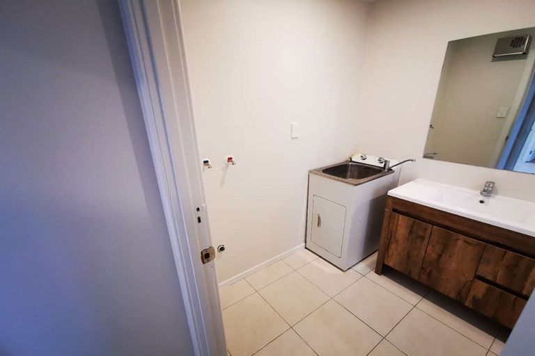 Photo of property in 109 Gardner Avenue, New Lynn, Auckland, 0600