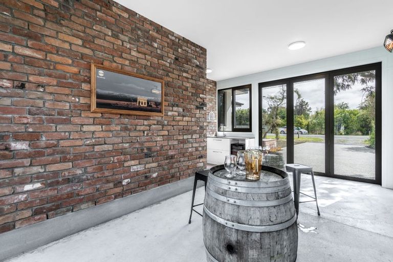 Photo of property in 89 Taiepa Road, Otatara, Invercargill, 9879