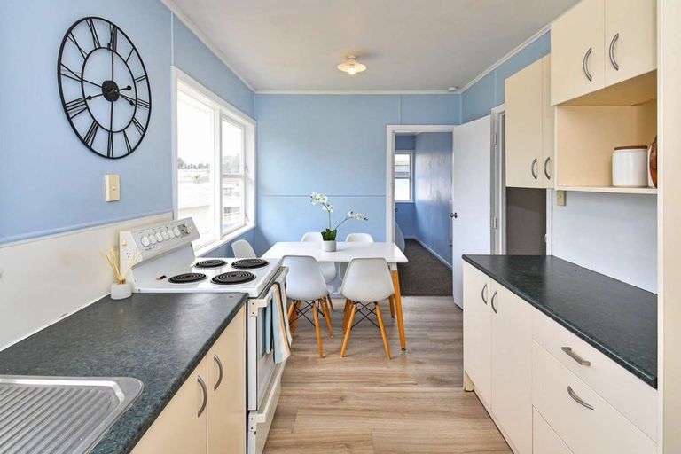 Photo of property in 266 Bairds Road, Otara, Auckland, 2023