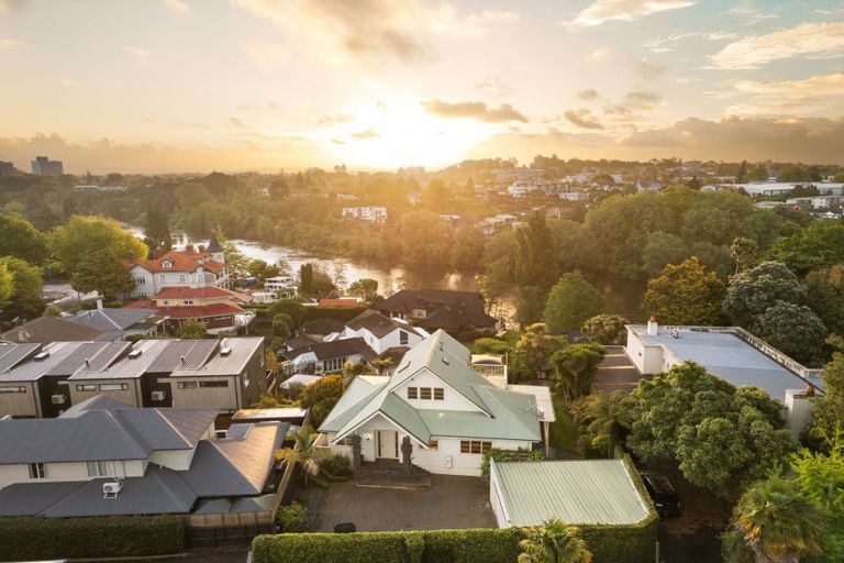 Photo of property in 11a Wellington Street, Hamilton East, Hamilton, 3216