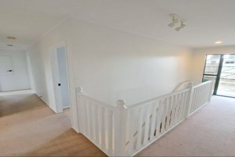 Photo of property in 11 Ballantrae Place, Highlands Park, New Plymouth, 4312