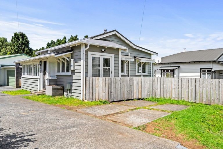 Photo of property in 86 Hatea Drive, Regent, Whangarei, 0112