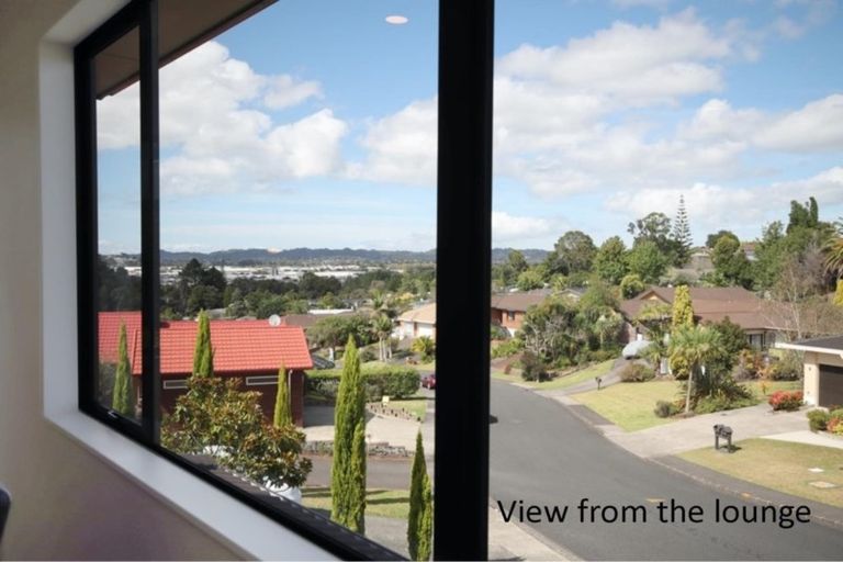 Photo of property in 8 Vintage Drive, Henderson, Auckland, 0612