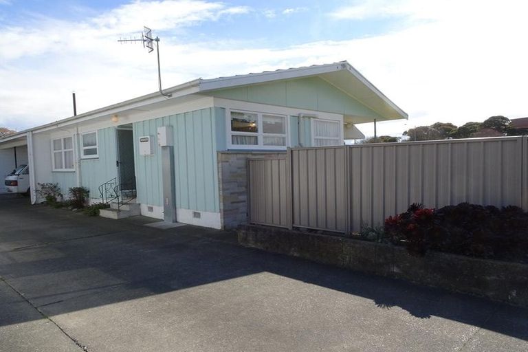 Photo of property in 1/43 Riverbend Road, Onekawa, Napier, 4110