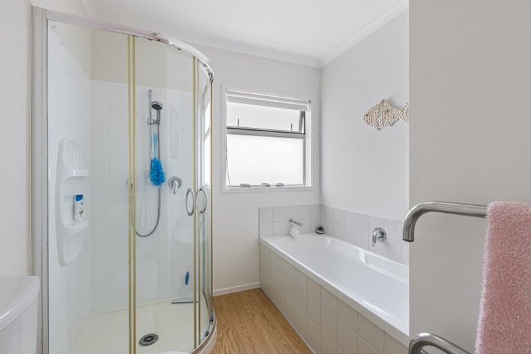 Photo of property in 39 Elizabeth Street, Orewa, 0931