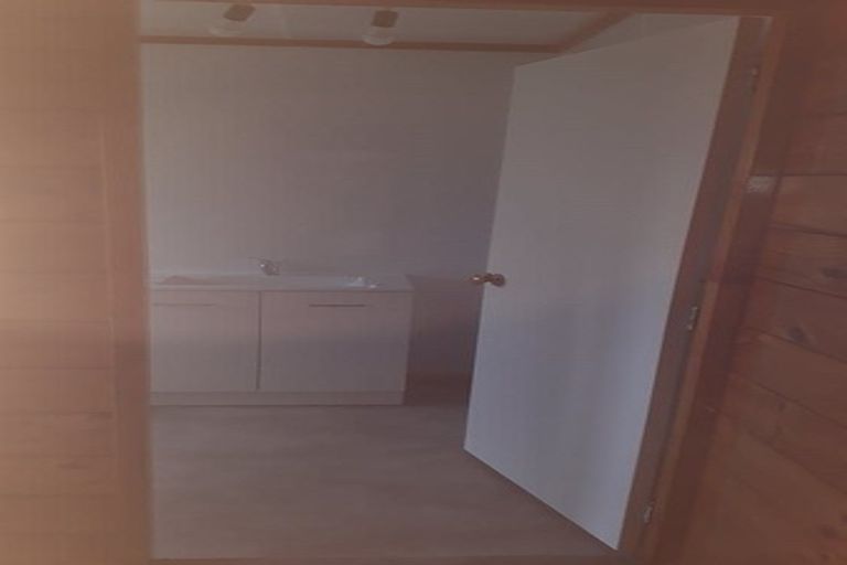 Photo of property in 14a Charles Road, Hannahs Bay, Rotorua, 3010