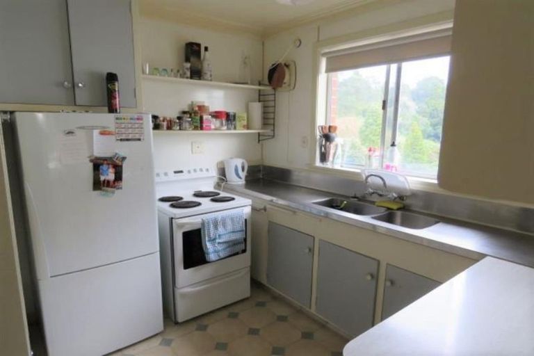 Photo of property in 2/13 Fillis Street, New Plymouth, 4310