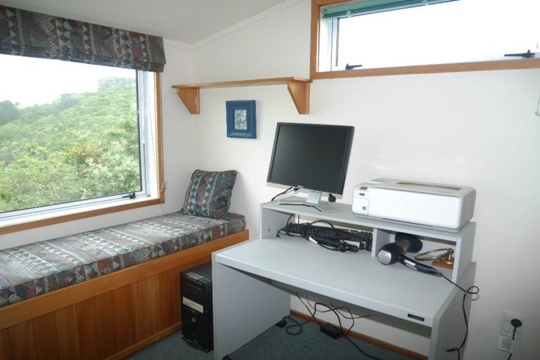 Photo of property in 15 The Quarterdeck, Whitby, Porirua, 5024