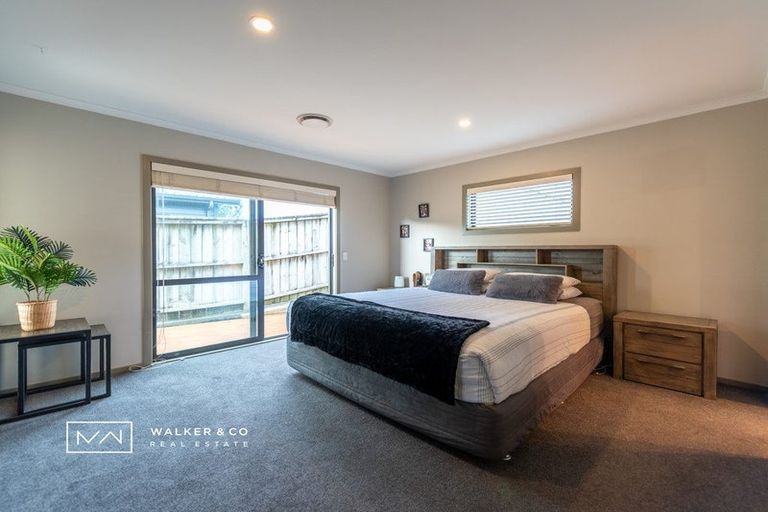 Photo of property in 7 Percy Kinsman Crescent, Riverstone Terraces, Upper Hutt, 5018