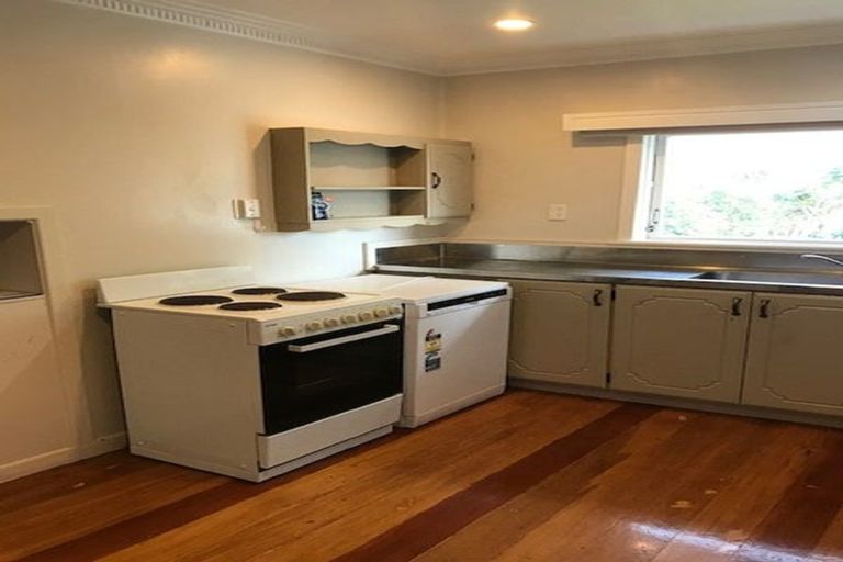 Photo of property in 1/39 Elliot Street, Howick, Auckland, 2014