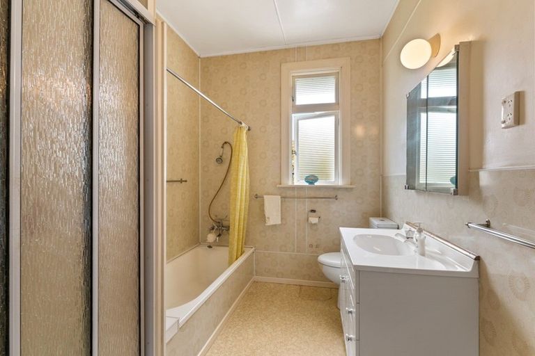 Photo of property in 37 Castleton Street, Allanton, Mosgiel, 9092