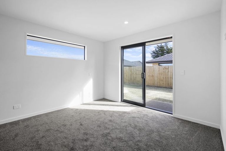 Photo of property in 6 Olearia Lane, Halswell, Christchurch, 8025