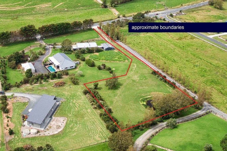 Photo of property in 167 Tara Road, Mangawhai, 0573