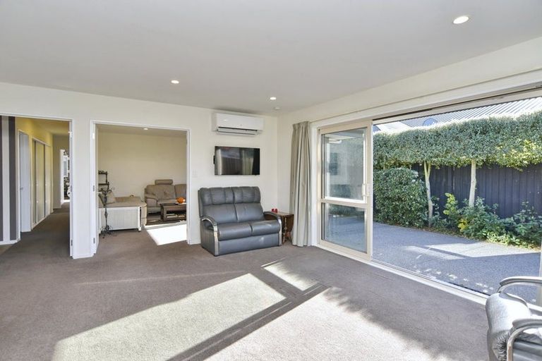 Photo of property in 26 Beech Drive, Rangiora, 7400