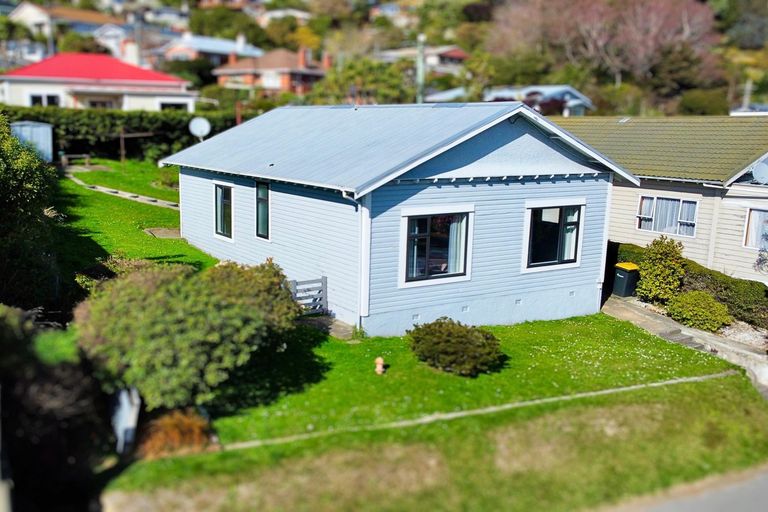 Photo of property in 81 Kaikorai Valley Road, Kaikorai, Dunedin, 9010