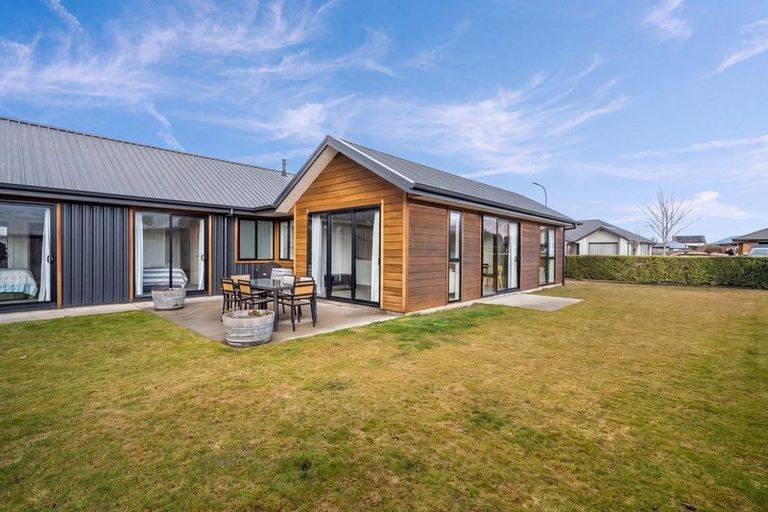 Photo of property in 9 Risinghurst Terrace, Lower Shotover, Queenstown, 9304