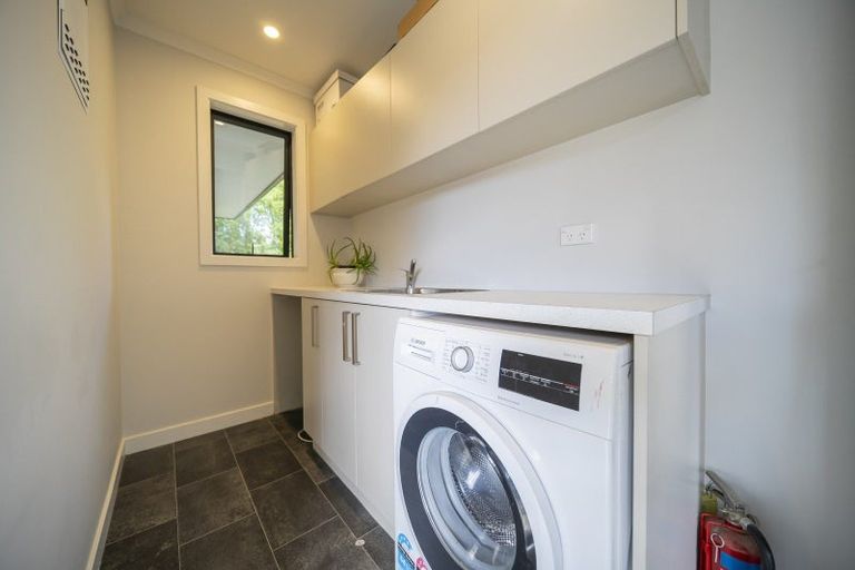 Photo of property in 60 Lawson Burrows Crescent, Te Anau, 9600
