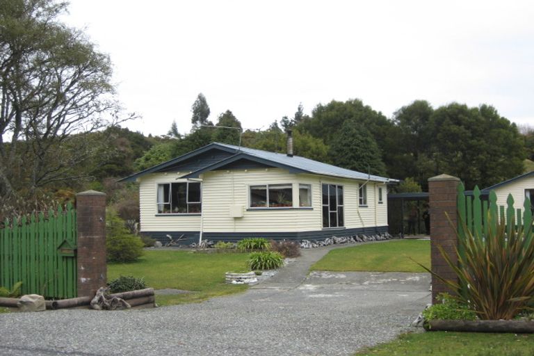 Photo of property in 5 Herd Street, Dunollie, Runanga, 7803