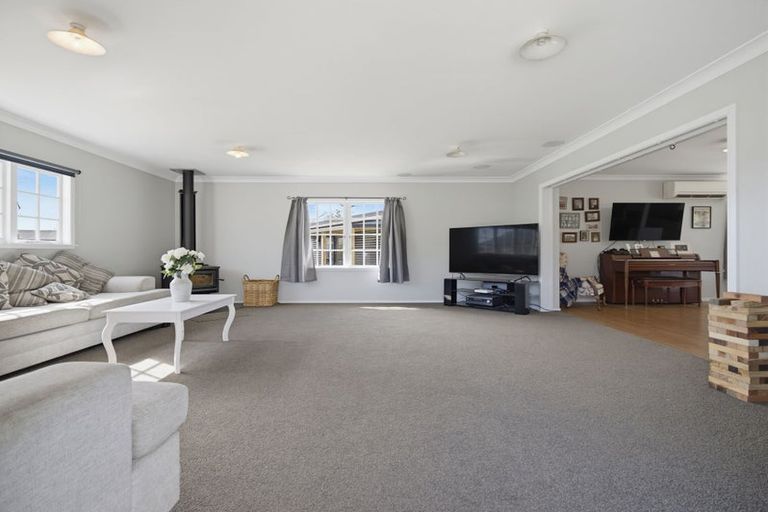 Photo of property in 35 Fitzroy Avenue, Fitzroy, Hamilton, 3206