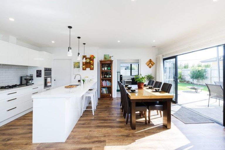 Photo of property in 48 Totara Road, Awapuni, Palmerston North, 4412