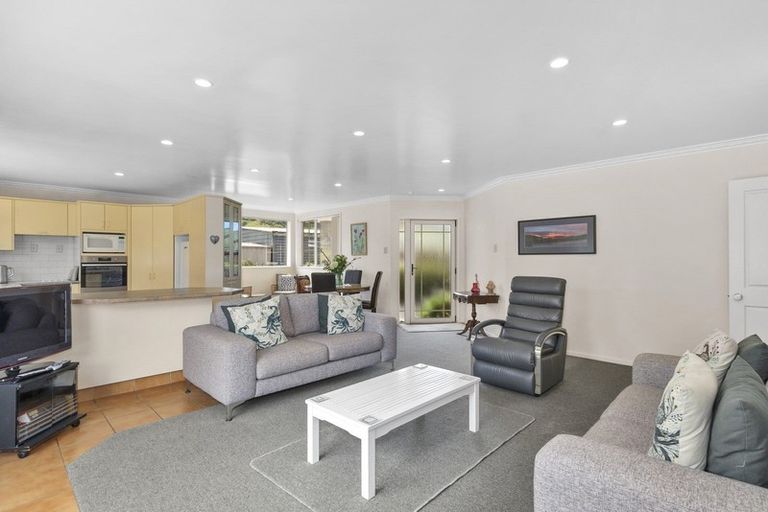 Photo of property in 15 Blackman Avenue, Sawyers Bay, Port Chalmers, 9023