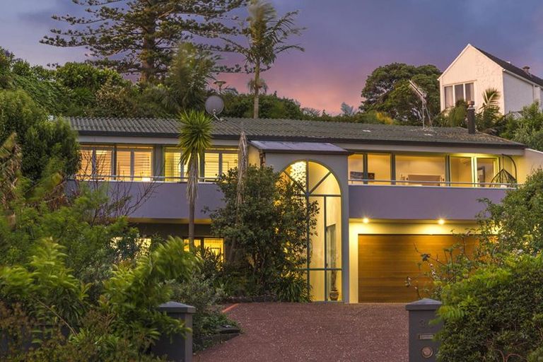 Photo of property in 36 Sylvan Park Avenue, Milford, Auckland, 0620