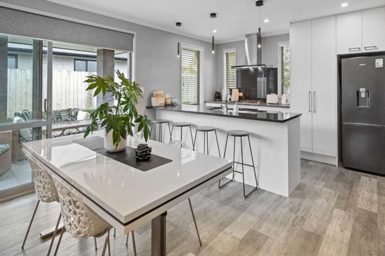 Photo of property in 64 Te Ranga Memorial Drive, Pyes Pa, Tauranga, 3112