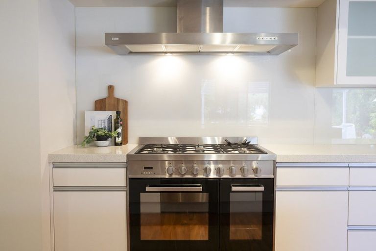 Photo of property in 6 Kaiwaka-mangawhai Road, Mangawhai, Kaiwaka, 0573