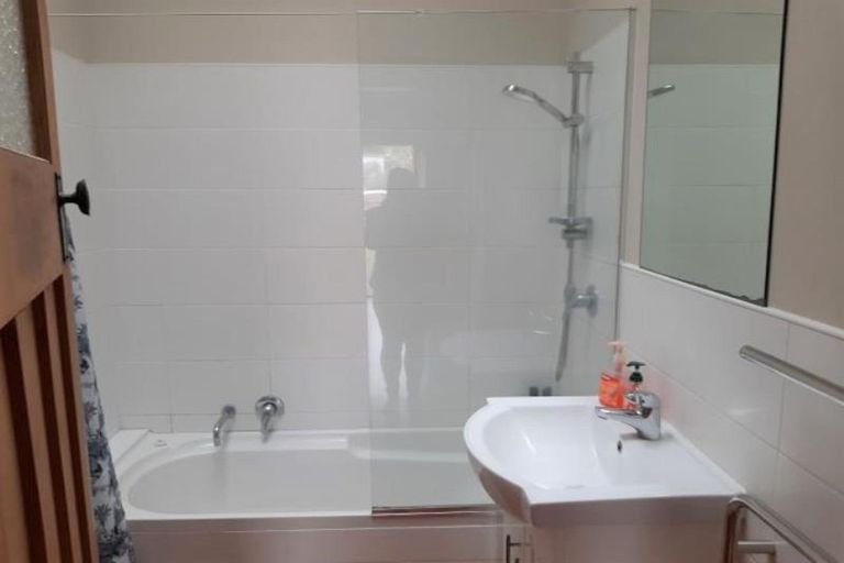 Photo of property in 264 Tukapa Street, Hurdon, New Plymouth, 4310