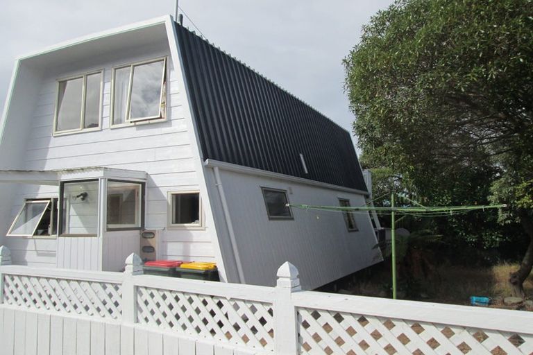 Photo of property in 37a London Road, Korokoro, Lower Hutt, 5012