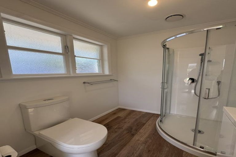 Photo of property in 1/1123 Fergusson Drive, Clouston Park, Upper Hutt, 5018