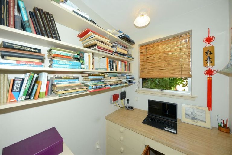 Photo of property in 15 Guinness Crescent, Ilam, Christchurch, 8041