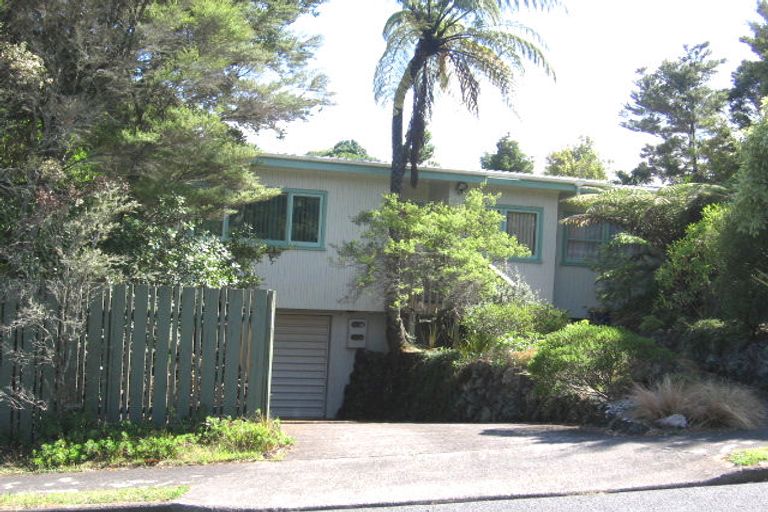 Photo of property in 65 Park Hill Road, Birkenhead, Auckland, 0626