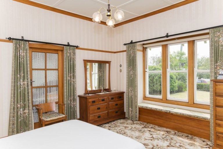 Photo of property in 195 Cobden Street, Gisborne, 4010