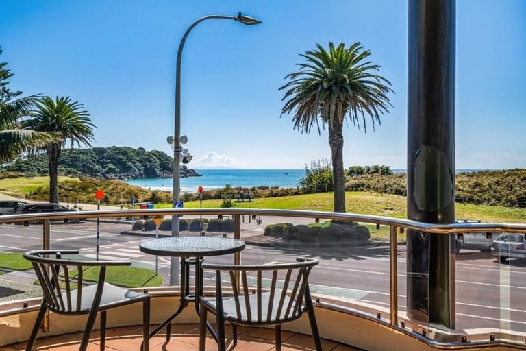 Photo of property in 32 Marine Parade, Mount Maunganui, 3116
