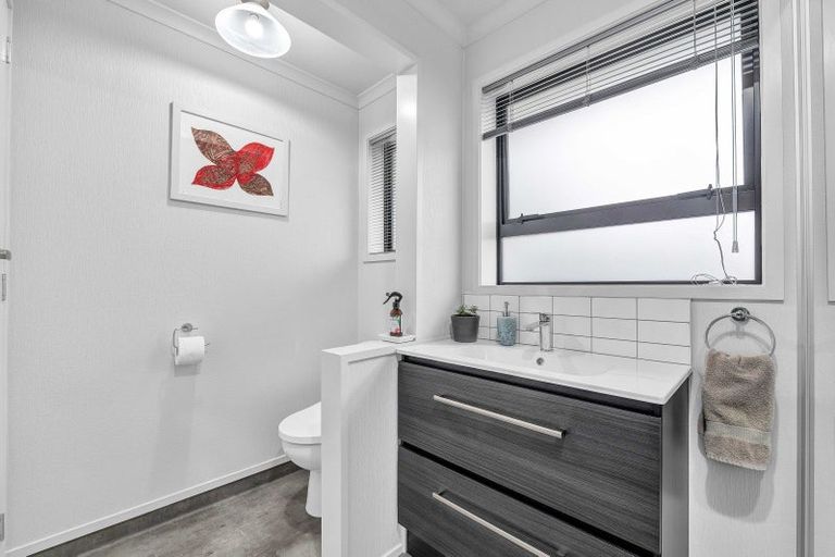 Photo of property in 4/35 Juliet Street, Stratford, 4332