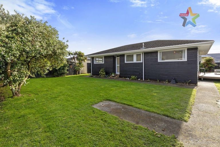 Photo of property in 2/74 Dyer Street, Epuni, Lower Hutt, 5011