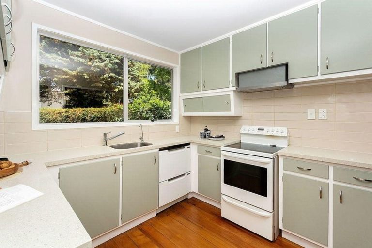 Photo of property in 25 Bellringer Road, Massey, Auckland, 0614