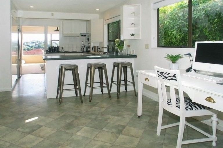 Photo of property in 12 Bosun Terrace, Whitby, Porirua, 5024