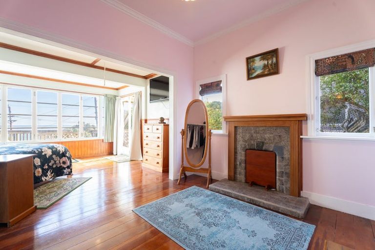 Photo of property in 55 Tireti Road, Titahi Bay, Porirua, 5022