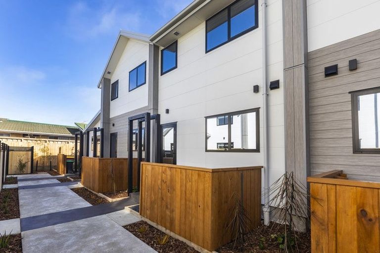 Photo of property in 17/232 Marine Parade, New Brighton, Christchurch, 8061