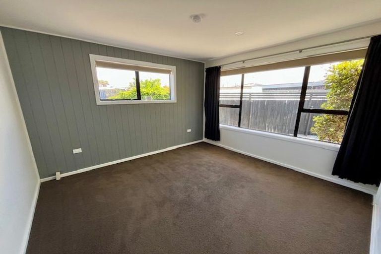 Photo of property in 47 Royalist Avenue, North New Brighton, Christchurch, 8083
