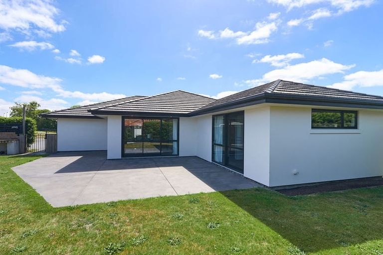 Photo of property in 58 Georgina Street, Marshland, Christchurch, 8083